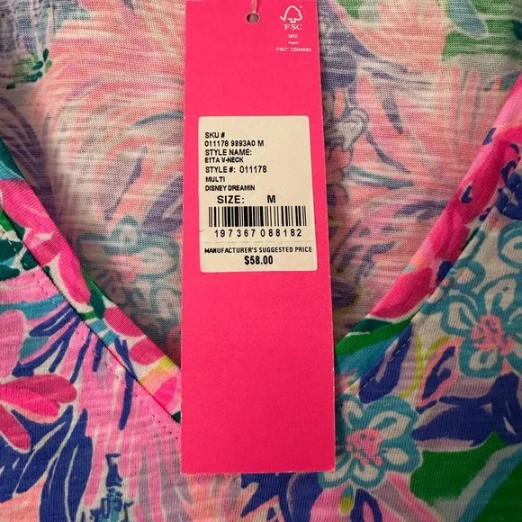NWT Lilly Pulitzer X Disney Parks Etta V-Neck Tee Disney Dreamin’ MED Limited Ed - Picture 4 of 13